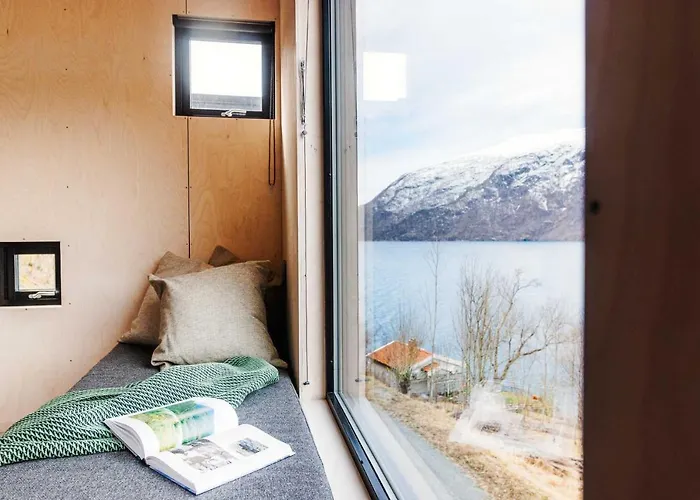Mikrohyttene I Akrafjorden Lodge